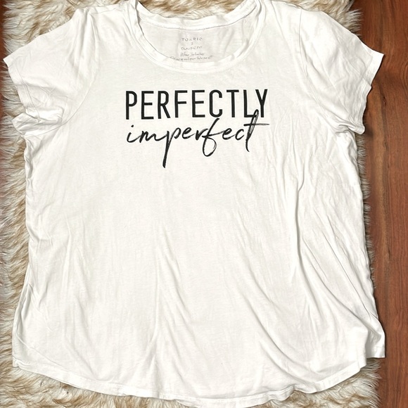 Torrid tee - Picture 2 of 6